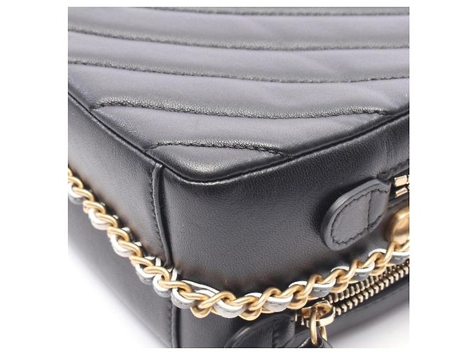 Piccola borsa a tracolla Chanel Chevron V-stitch Nero - vista 8
