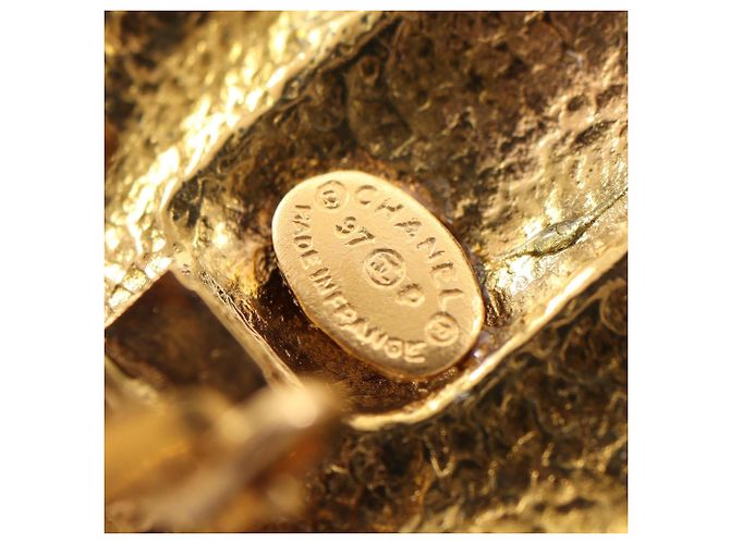Orecchini a clip Chanel Coco Mark placcati oro D'oro - vista 3