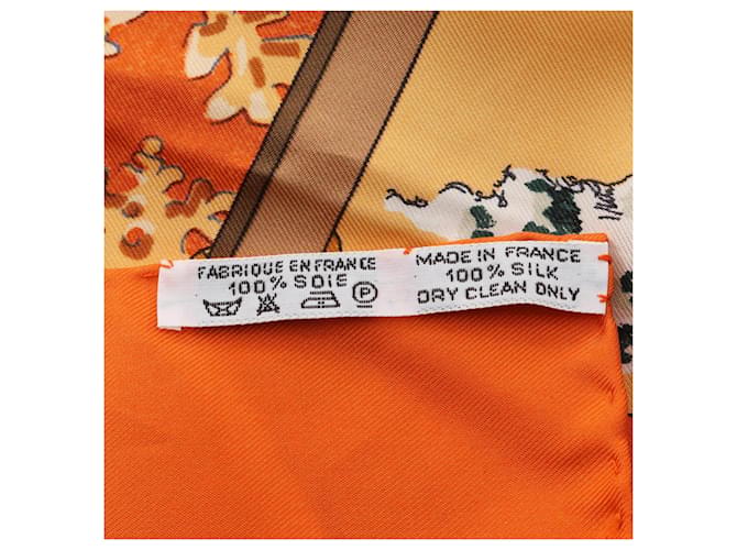 Hermès Hermes Carre 90 Neige d'antan Sciarpa Multicolore Arancione - vista 3