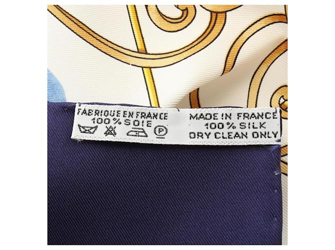 Hermès Hermes Carre 90 VOILES DE LUMIERE Sciarpa Bianco Multicolore Blu navy - vista 3