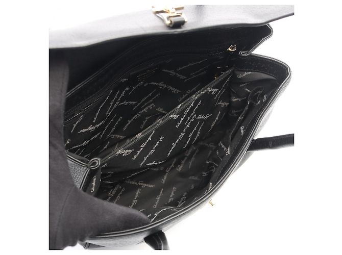 Borsa a tracolla Salvatore Ferragamo Gancini Nero - vista 3