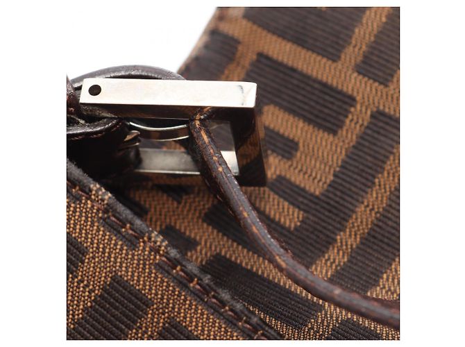 Borsa a tracolla Fendi in tela Zucca e pelle Marrone Nero - vista 10