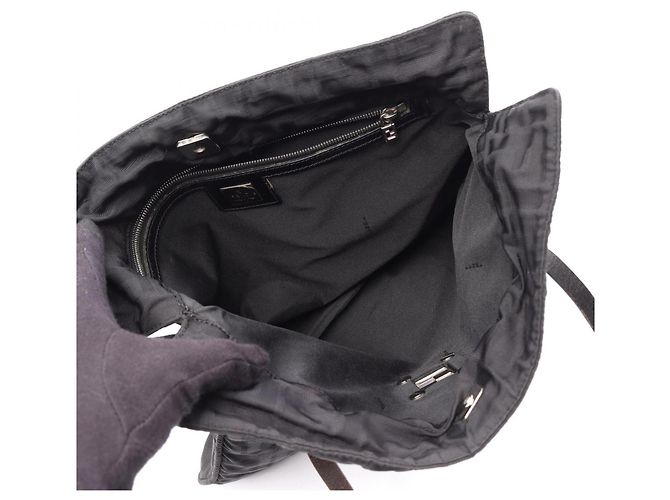 Borsa Tote Fendi Zucca nera in pelle e nylon Nero - vista 3