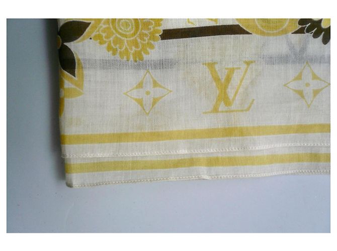 Louis Vuitton Pareo Voile di Cotone Monogram Flowers Marrone Bianco Giallo - vista 6