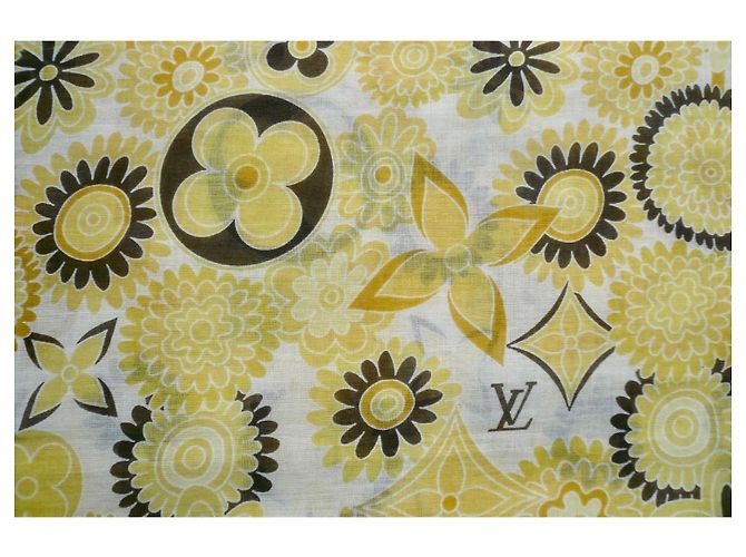 Louis Vuitton Pareo Voile di Cotone Monogram Flowers Marrone Bianco Giallo - vista 7