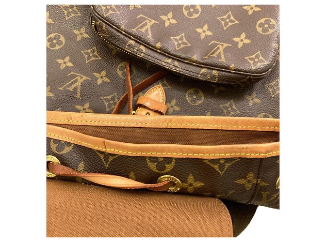 Mochila Louis Vuitton Montsouris GM Monograma - vista 9
