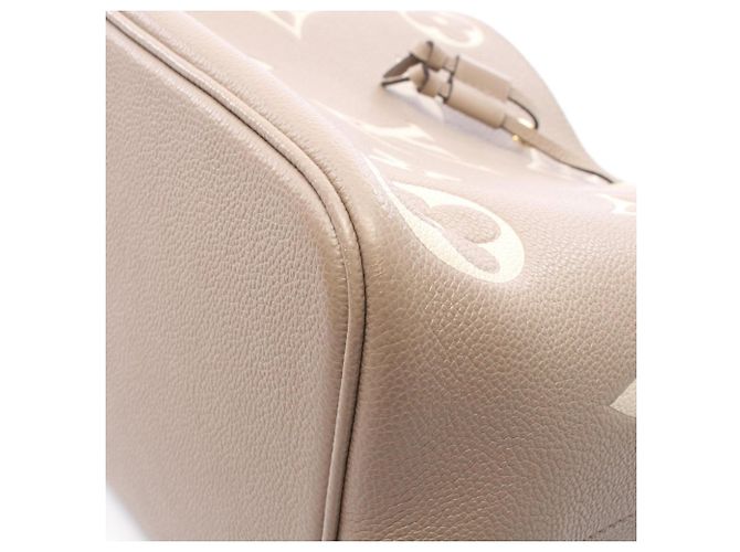 Néonoé Borsa a tracolla Louis Vuitton NeoNoe MM Bicolor Beige Grigio - vista 7