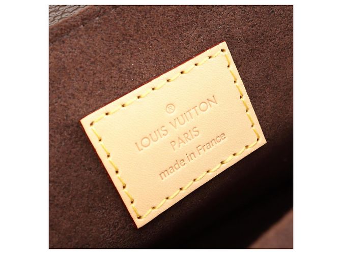 Borsa Louis Vuitton Pochette Metis MM Marrone - vista 4
