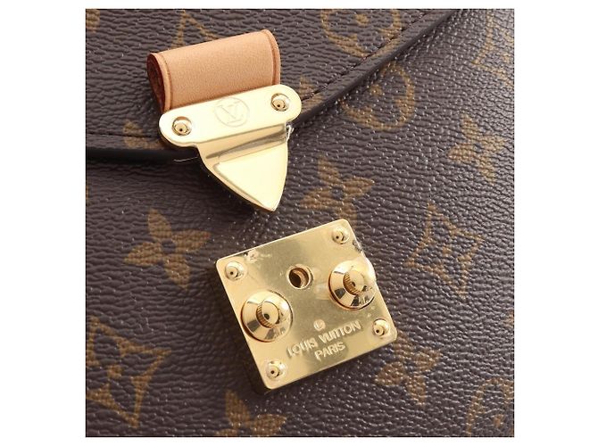 Borsa Louis Vuitton Pochette Metis MM Marrone - vista 5