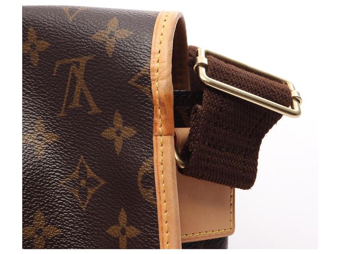 Borsa Messenger PM Bosphore Louis Vuitton Marrone - vista 10