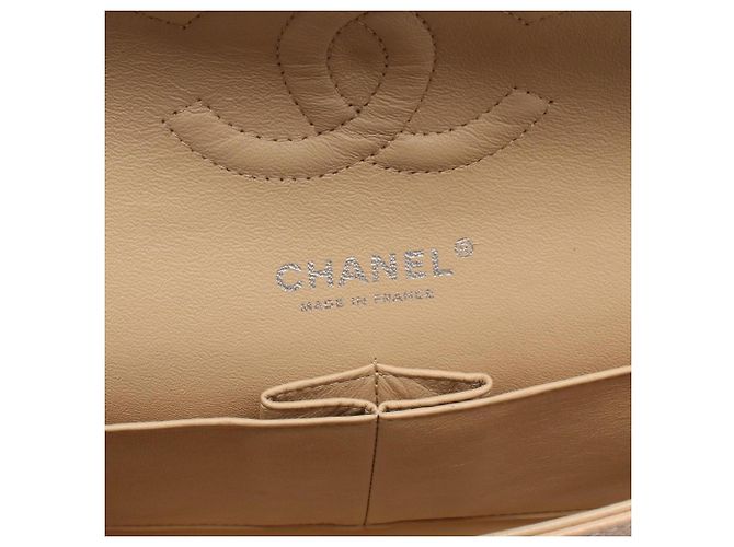 Borsa a tracolla Chanel Matelassé Double Flap Beige - vista 4