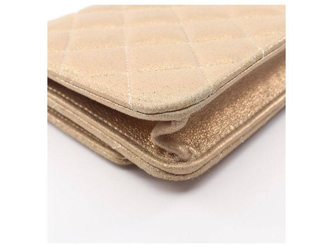 Borsa a Spalla Chanel Matelassé in Pelle Oro D'oro - vista 10