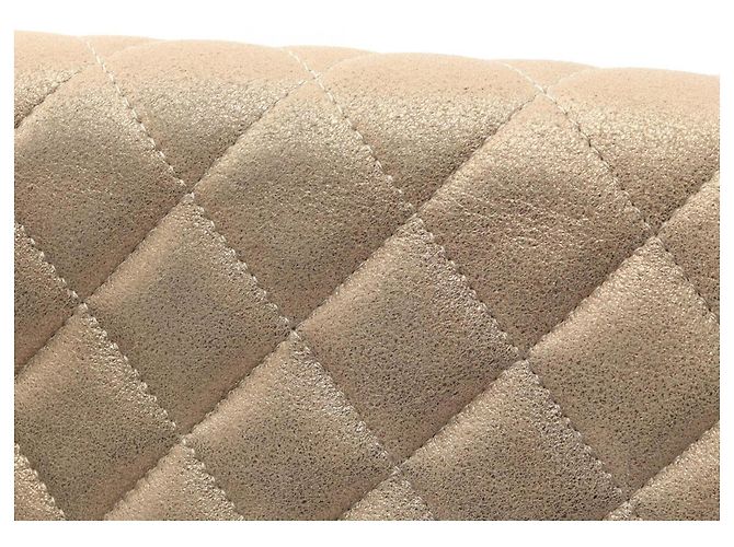 Borsa a Spalla Chanel Matelassé in Pelle Oro D'oro - vista 11