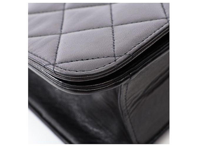 Timeless Borsa a tracolla Chanel Matelassé Full Flap Nero - vista 7