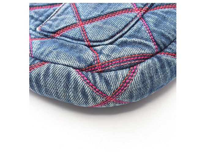 Borsa a Spalla Chanel Matelassé Round Flap Blu navy - vista 6