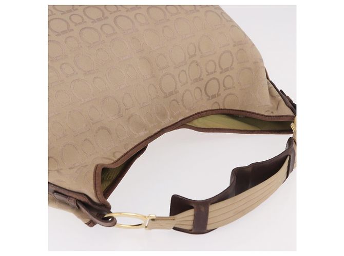 Borsa a tracolla Salvatore Ferragamo Gancini in tela beige e oro Auth gh2197 D'oro - vista 6