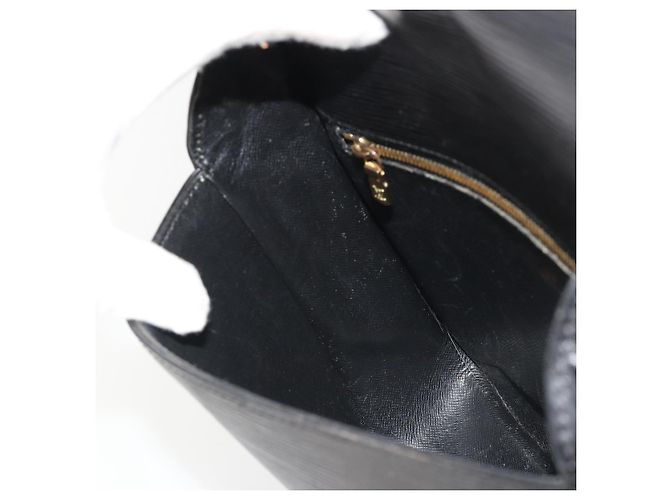 Borsa a Spalla LOUIS VUITTON Epi Saint Cloud GM Nera M52192 LV Auth BA13914 Nero - vista 21