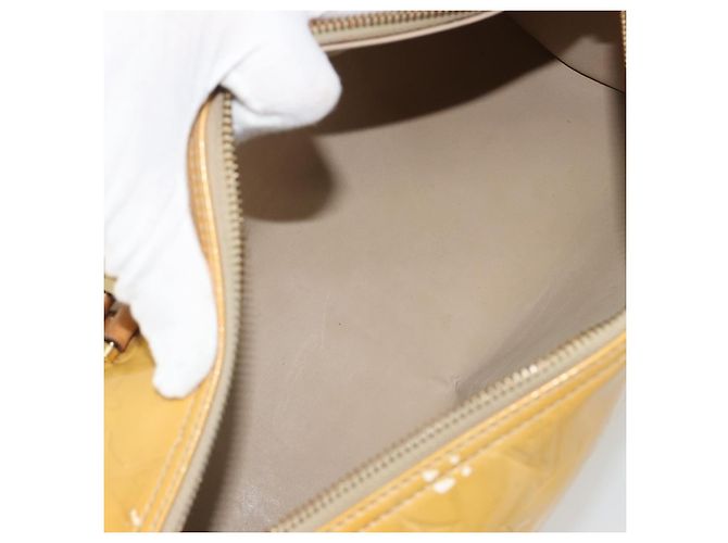 LOUIS VUITTON Borsa Monogram Vernis Bedford Beige M91006 LV Auth 190831 - vista 11