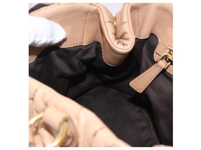 Borsa a mano Miu Miu Matelasse in pelle beige oro Auth 191692A D'oro - vista 19
