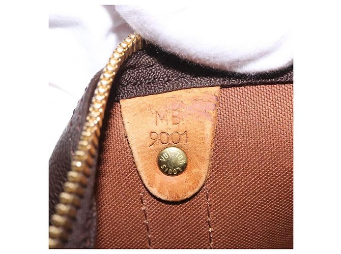 LOUIS VUITTON Monogram Keepall 50 Boston Bag M41426 LV Auth 190183SAV Monogramma - vista 21
