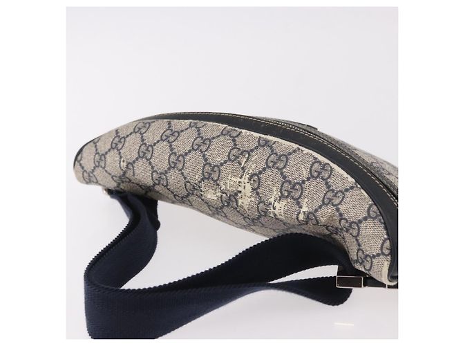 Marsupio GUCCI GG Supreme in PVC Blu Navy Argento 233269 Auth 190610 - vista 6