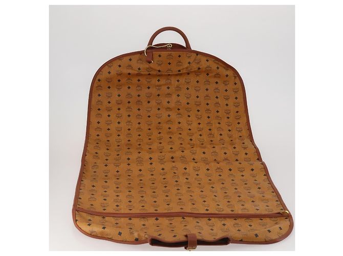 MCM Vicetos Logogram Funda para Ropa de Cuero Marrón Oro Auth BA13677V Castaño Dorado - vista 15
