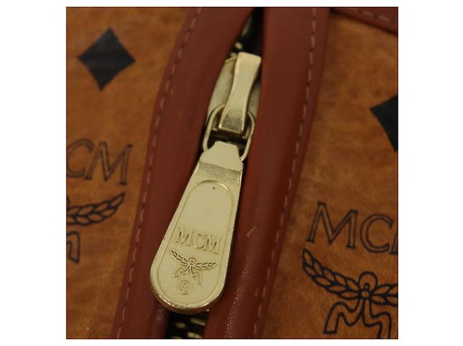 MCM Vicetos Logogram Funda para Ropa de Cuero Marrón Oro Auth BA13677V Castaño Dorado - vista 18