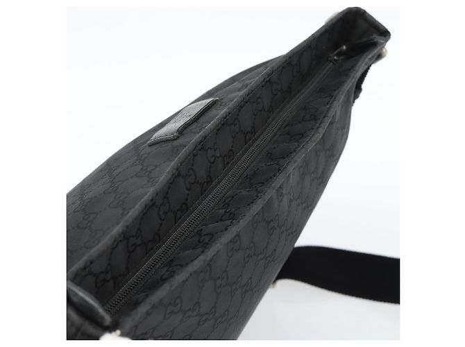 Bolsa de Ombro GUCCI GG Canvas Preta Prata 339569 Auth ka5137 Preto - vista 6