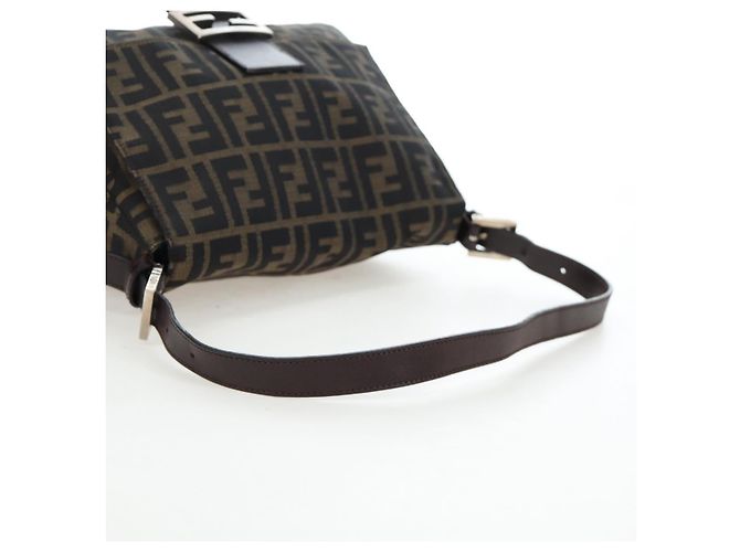 FENDI Zucca Canvas Mamma Baguette Tote Bag Marrone Nero Auth 190870SAV - vista 7