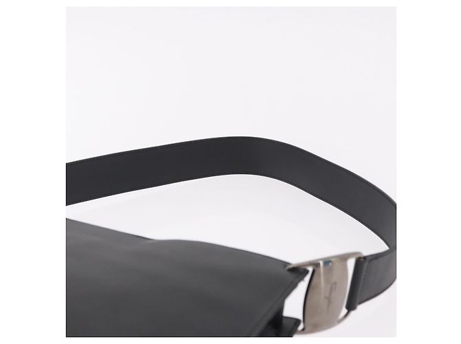 Borsa a tracolla Salvatore Ferragamo vernice nero argento Auth ka5122A - vista 8