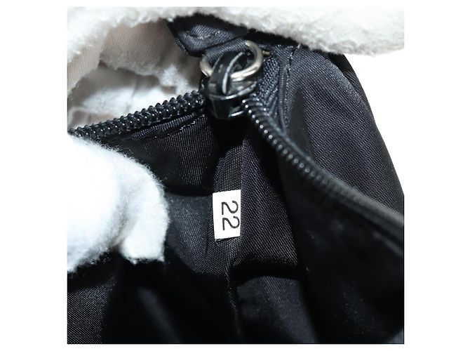 Pochette PRADA in nylon nero con dettagli argento Auth 191316V - vista 20
