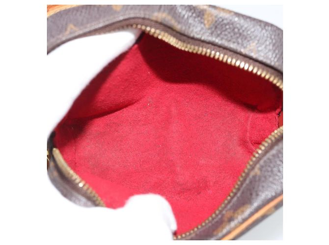 LOUIS VUITTON Monogram Trousse Wapity Pouch M58030 LV Auth 191537 Monogramma - vista 11