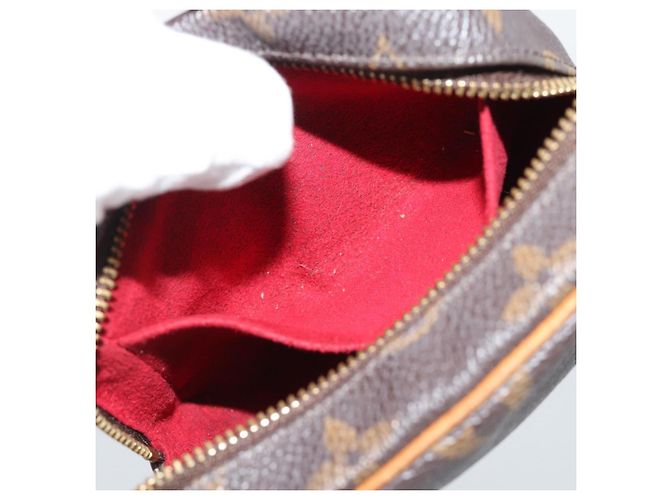 LOUIS VUITTON Monogram Trousse Wapity Pouch M58030 LV Auth 191537 Monogramma - vista 19