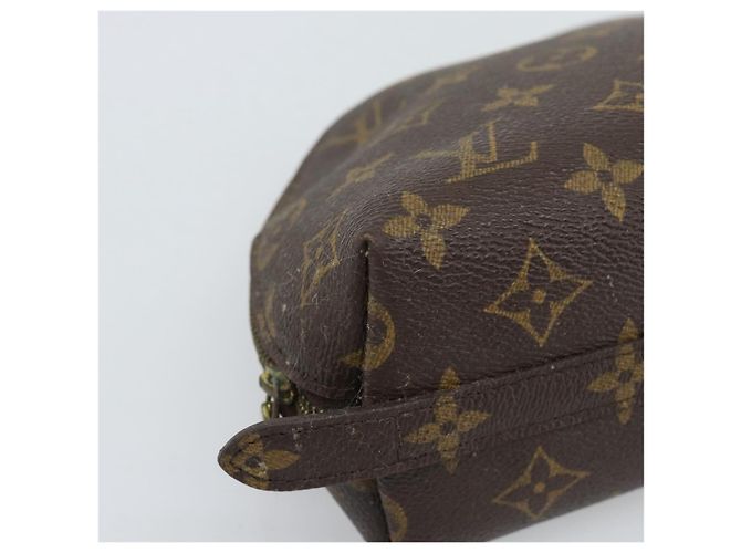 LOUIS VUITTON Monogram Trousse Demi Ronde Cosmetic Pouch M47520 LV Auth BA13889 Monogramma - vista 14