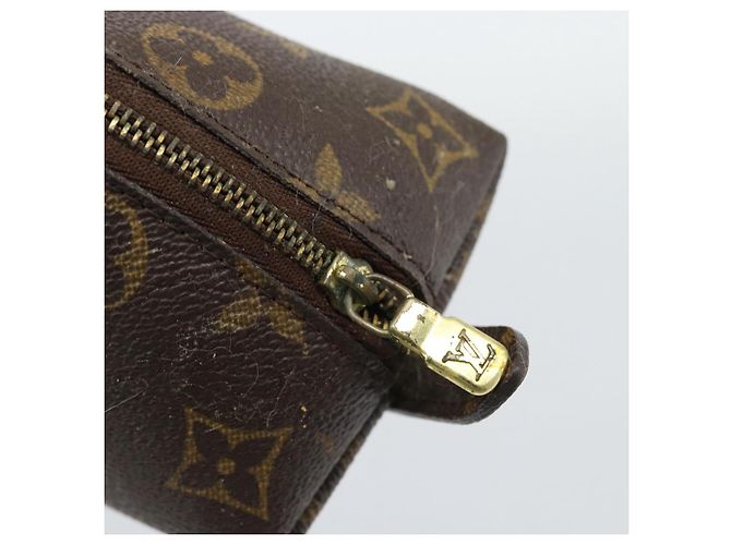 LOUIS VUITTON Monogram Trousse Demi Ronde Cosmetic Pouch M47520 LV Auth BA13889 Monogramma - vista 8