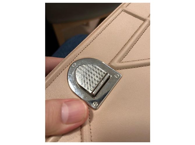 Dior 30 Montaigne Borsa a tracolla in pelle beige - vista 6