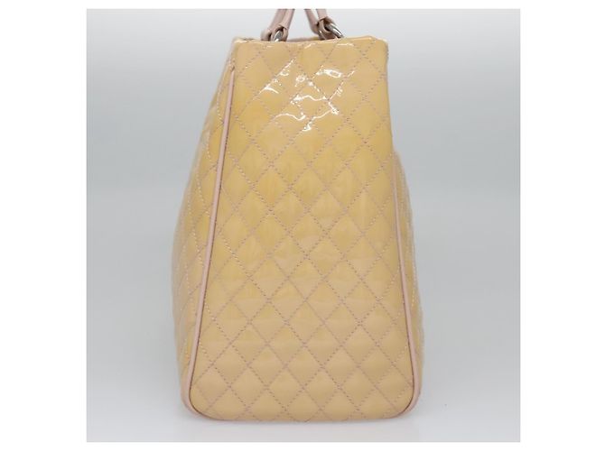 Salvatore Ferragamo Vala Lackleder Beige - Ansicht 4