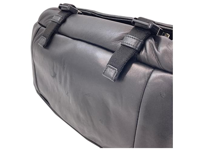 Borsa a tracolla lunga Prada in agnello Nero - vista 16