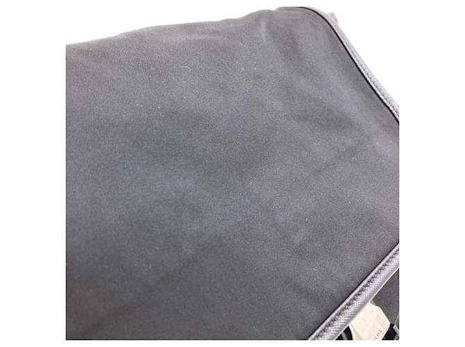 Borsa a tracolla in nylon nero Prada - vista 11