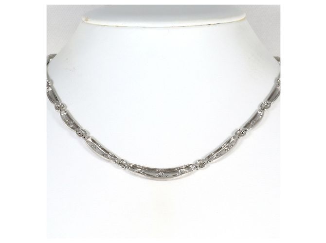 Autre Marque Elegante collana in oro bianco 18K e diamanti D'oro - vista 3