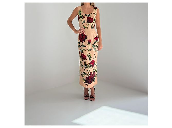 Dolce & Gabbana Vestido Midi Estampado Rosas Roja Beige - vista 8