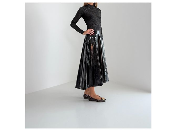 Autre Marque Falda midi Wanda Nylon de charol negro Otoño 2014 - vista 5