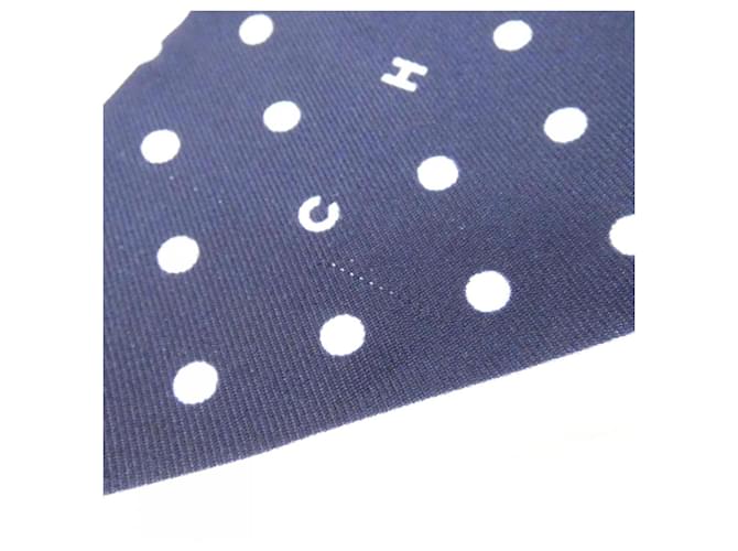 Scrunchie in seta Chanel AA9828 Bianco Blu navy - vista 4