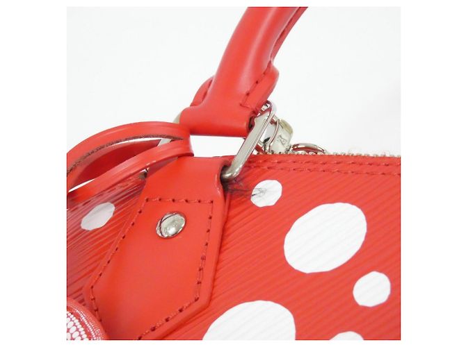 Borsa Louis Vuitton Epi Alma BB Rosso - vista 6