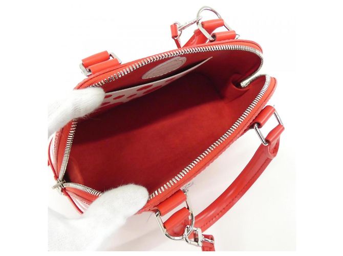 Borsa Louis Vuitton Epi Alma BB Rosso - vista 8