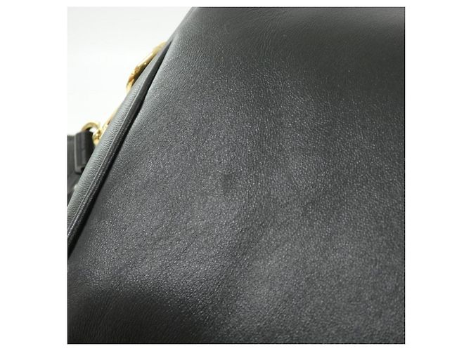 Borsa a tracolla Louis Vuitton Twist MM M22785 Nero - vista 6