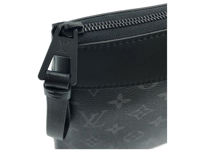 Louis Vuitton Monogram Eclipse Pochette Voyage Souple Nero - vista 5