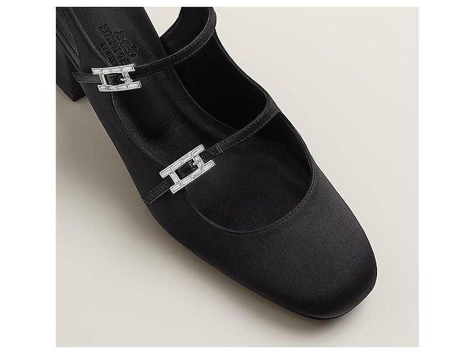 Hermès Jackie 50 Slingback in raso nero - vista 6