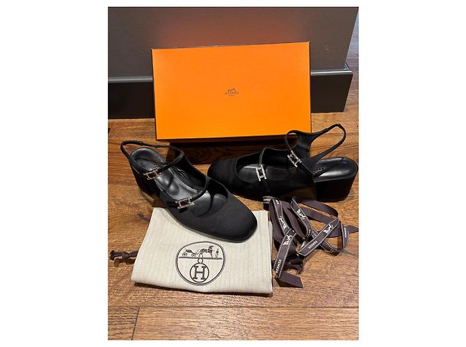 Hermès Jackie 50 Slingback in raso nero - vista 9