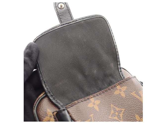 Portafoglio Christopher di Louis Vuitton Marrone Nero - vista 10